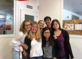 Mas alumnas con profe